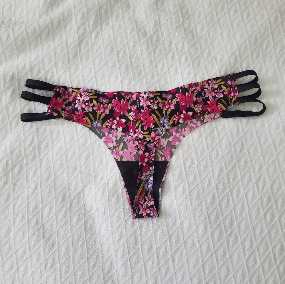 XOXO Floral Strappy Seamless No Show Thong